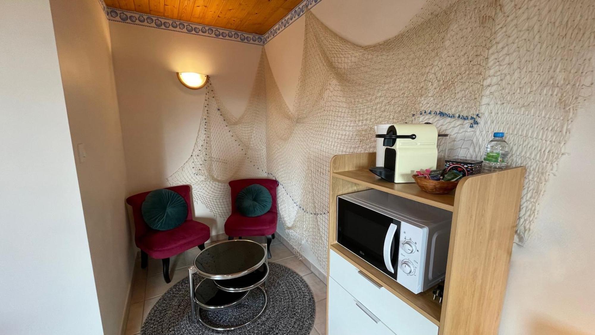 Chambres D'Hotes Les Tilleuls Poullaouen Eksteriør billede