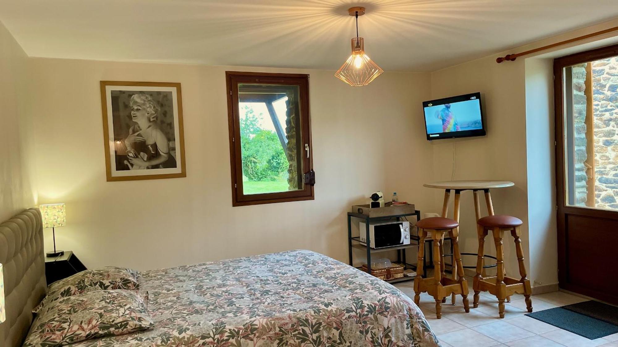 Chambres D'Hotes Les Tilleuls Poullaouen Eksteriør billede